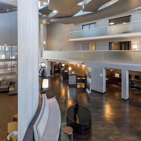 Holiday Inn And Suites Phoenix Airport North By Ihg Eksteriør billede