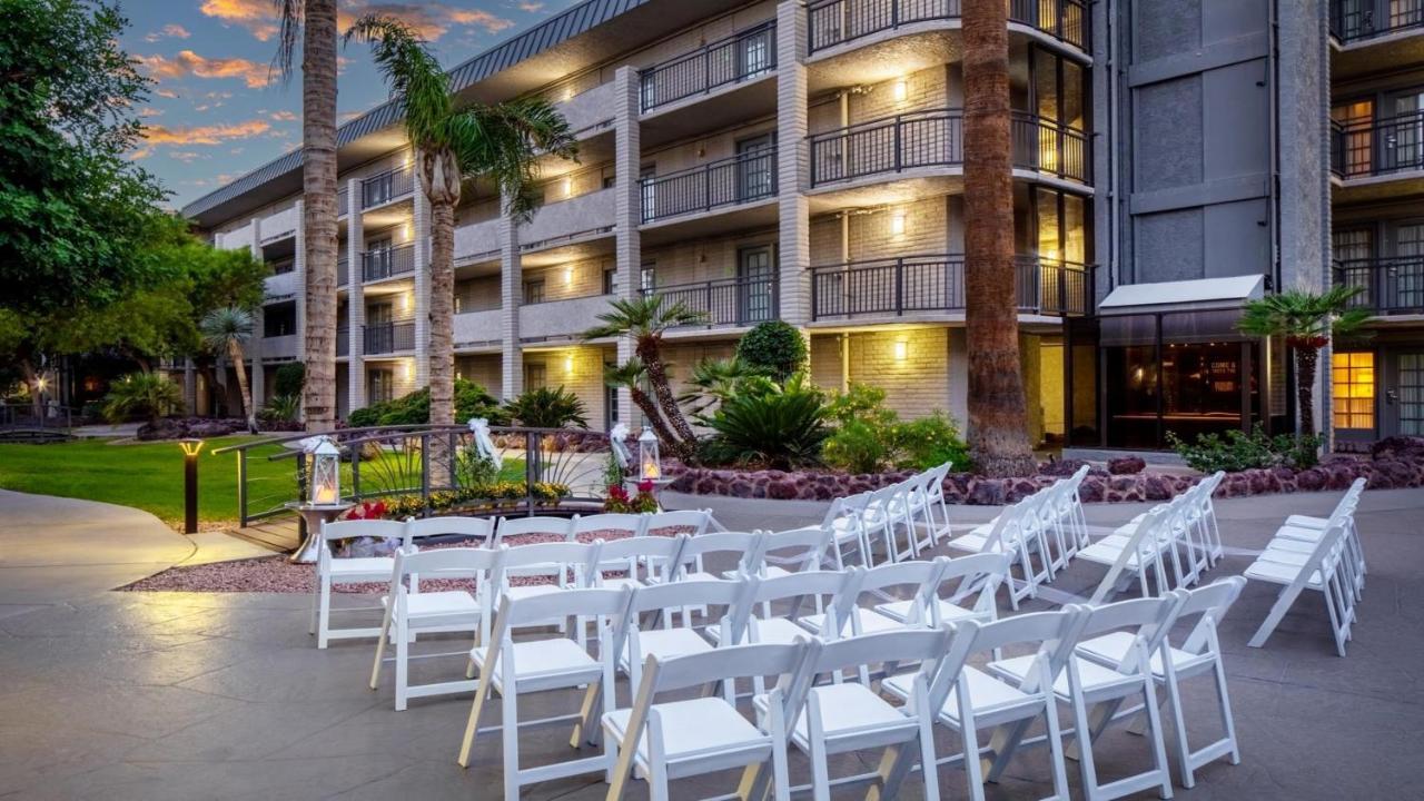 Holiday Inn And Suites Phoenix Airport North By Ihg Eksteriør billede