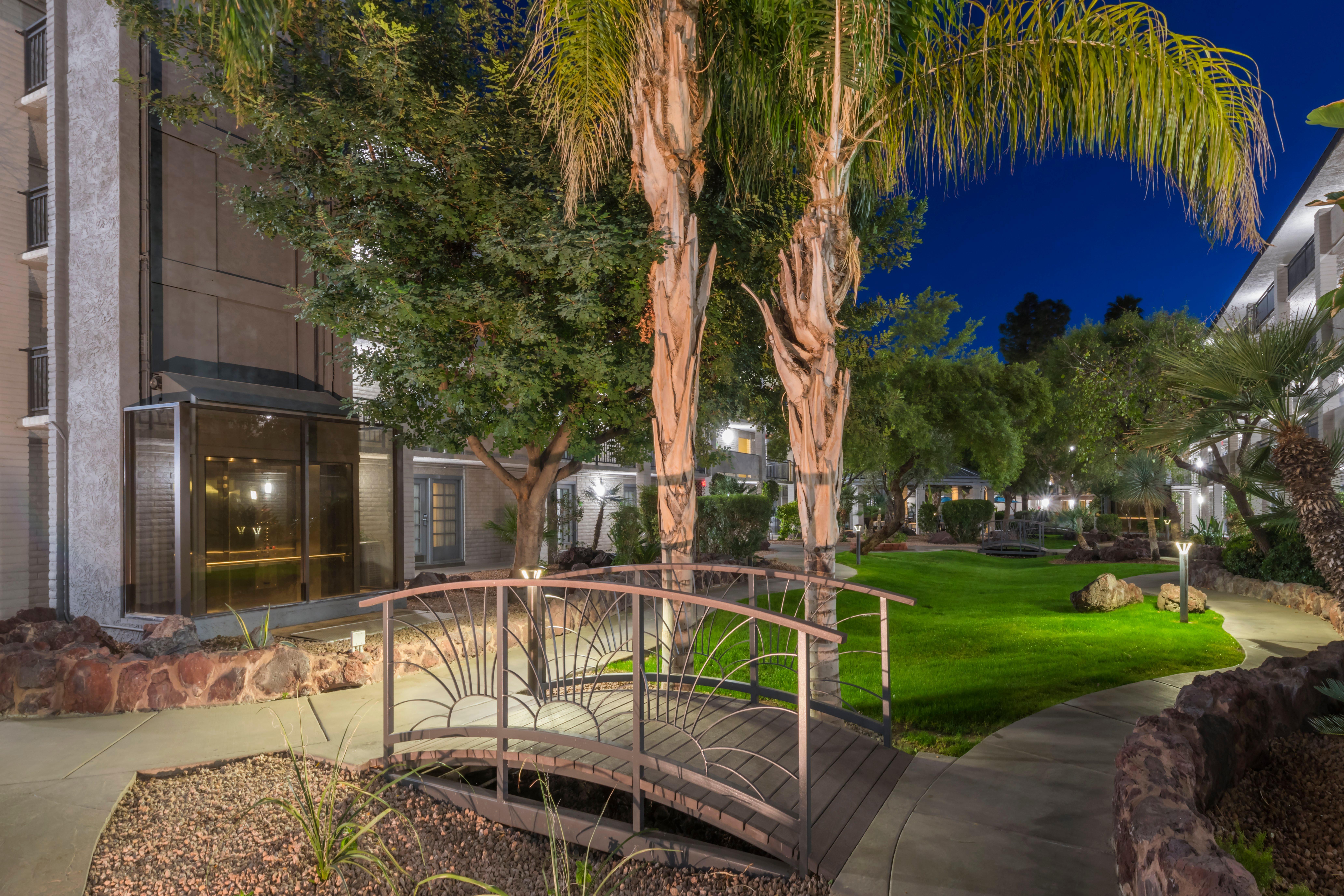 Holiday Inn And Suites Phoenix Airport North By Ihg Eksteriør billede