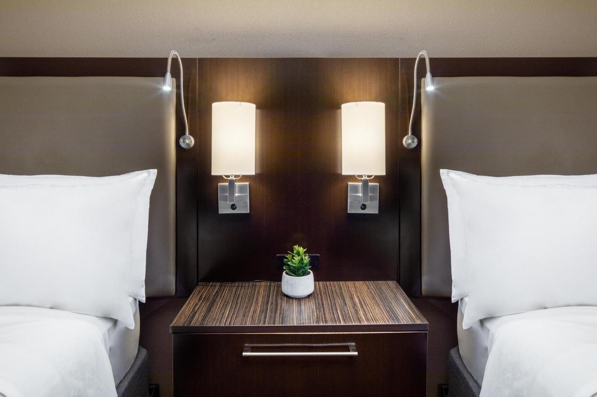 Holiday Inn And Suites Phoenix Airport North By Ihg Eksteriør billede