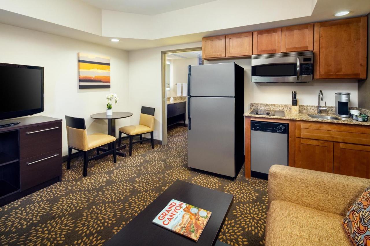 Holiday Inn And Suites Phoenix Airport North By Ihg Eksteriør billede