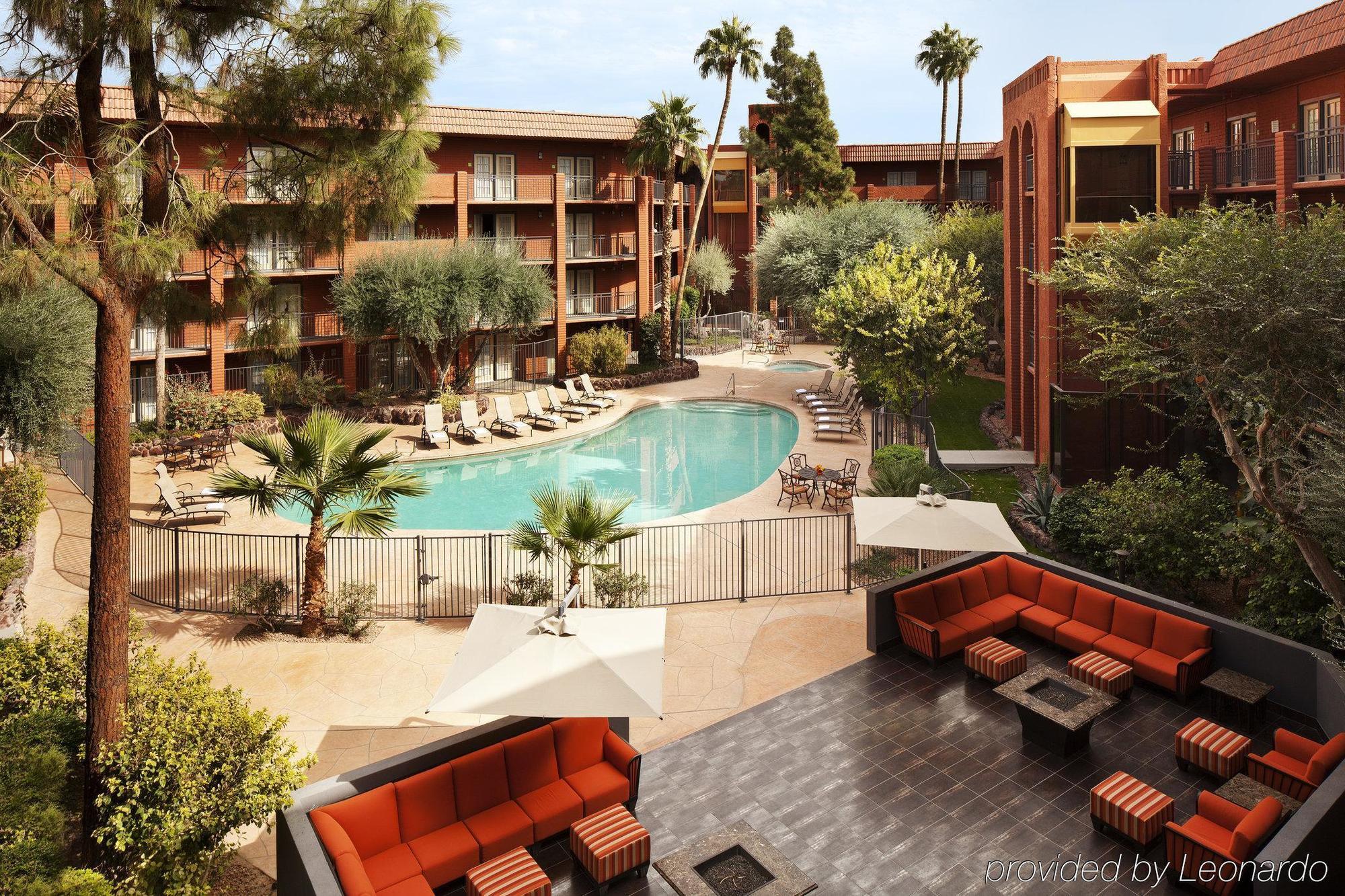 Holiday Inn And Suites Phoenix Airport North By Ihg Eksteriør billede
