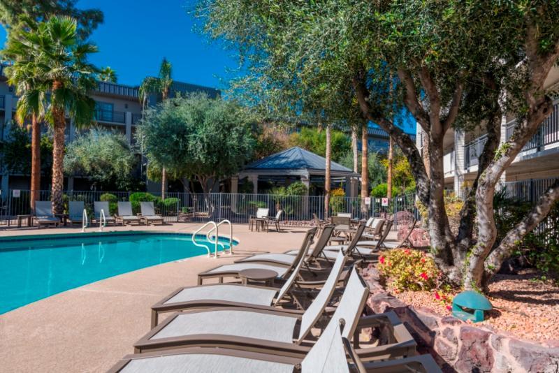 Holiday Inn And Suites Phoenix Airport North By Ihg Eksteriør billede